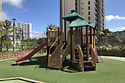 Waikiki Banyan 29th Floor