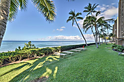 Oceanfront Kaanapali Resort Oasis