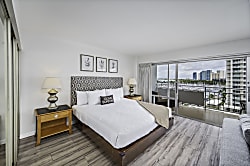 Ilikai Hotel Condo 9th Floor
