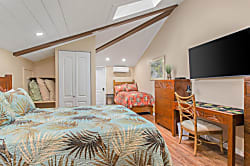 Kanaloa at Kona, Condo 2204