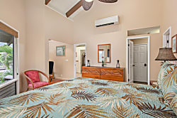 Kanaloa at Kona, Condo 2204