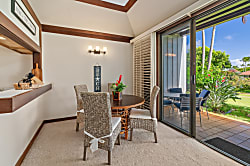 Kiahuna Plantation 114 (Building 18)