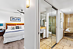 Hololani Resort B704