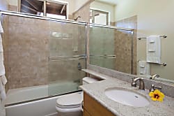 Mauna Lani Fairways 905