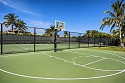 Hali'i Kai Corner Condo