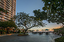 Ilikai Hotel Ocean View Condo 2BR