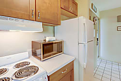 Plantation Hale Garden Level Corner Unit