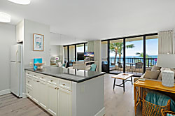 Sugar Beach Resort PH32