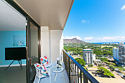 Waikiki Sunset Ocean View 1BR