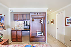 Islander on the Beach 305