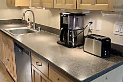 Remodeled Waimea Retreat