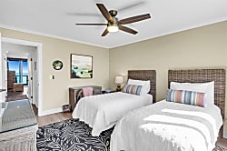 Keauhou Kona Surf & Racquet Club #5-203