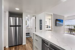 Ilikai Collection 429