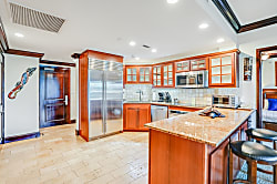 Waipouli Beach Resort C305