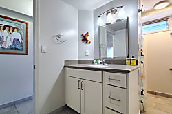 Waikiki Shore Ocean View Studio