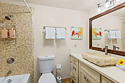 Waikomo Stream Villas 530