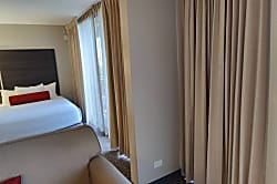 Palms Waikiki 6th Floor Studio