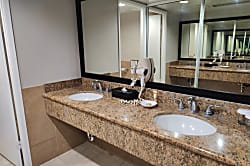 Palms Waikiki 6th Floor Studio