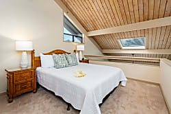 Kahana Village 2 Bedroom Rental