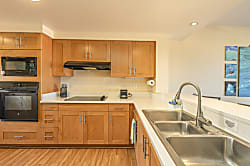 Kona Coast Resort 11-202