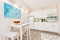 Marine Surf Waikiki Condo 2100