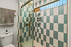 Sandpiper 1 Bedroom King Unit