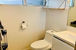 Hawaiian King Corner Condo