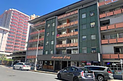 Hawaiian King Corner Condo