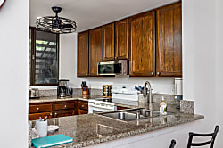 Keauhou Kona Surf & Racquet Club #6-201