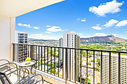 Waikiki Banyan 36th Floor Ocean View Condo