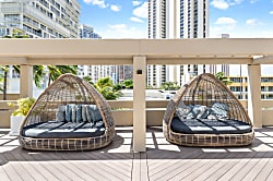 Ala Moana Hotel 30th Floor Ocean View Room