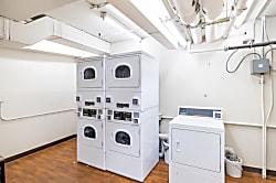 Ala Moana Hotel 30th Floor Ocean View Room