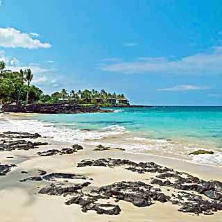 Kahaluu Beach Villas 2-304