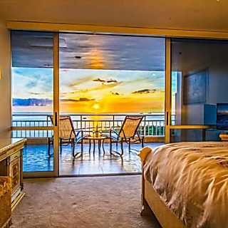 Ilikai Hotel 26th Fl PH