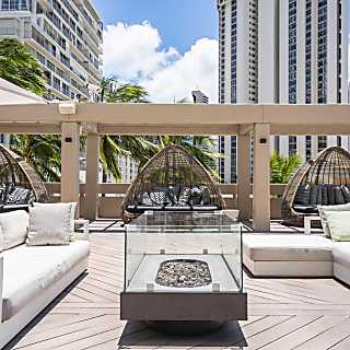 Ala Moana Condo 29th Floor Studio