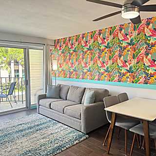 Waikiki 2 Bedroom Family Retreat