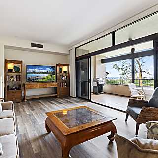 Kaanapali Royal Q302 