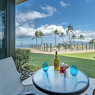Kihei Surfside 106 - Oceanfront One Bedroom