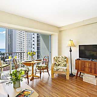 Waikiki Park Heights #1105