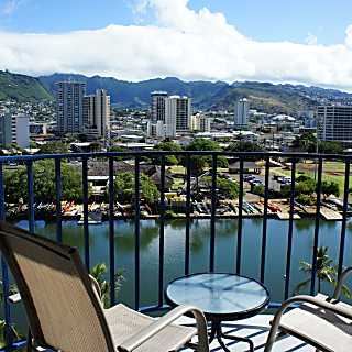 Waikiki Ocean View Condo 2BR 