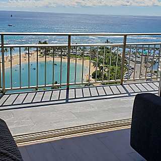 Ilikai Hotel Condos Apt 1916