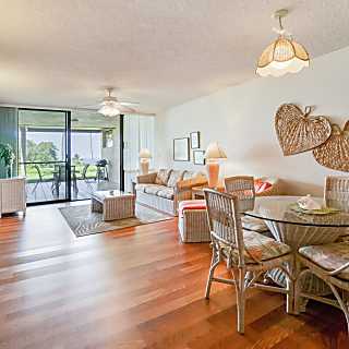 Country Club Villas #127