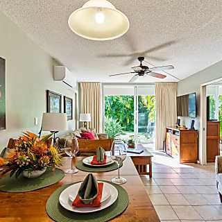 Maui Banyan Resort Q Building