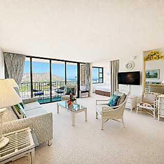 Waikiki Banyan 3313 Tower 1