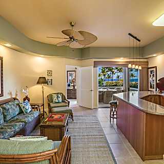 Kahalu'u Beach Villas 1-102