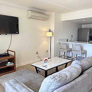 Ilikai Apartment 302