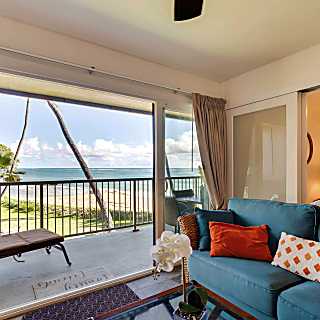 Waipouli Beachfront Condo