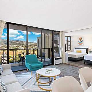 Waikiki Banyan 1811 T2