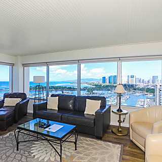 Ilikai Hotel 18th Floor Condo