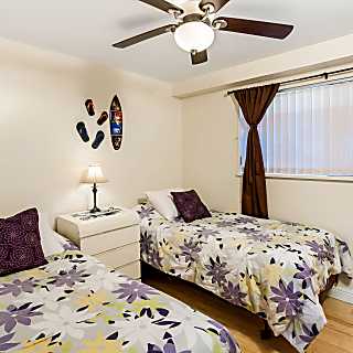 Kona Plaza 2Br Rental